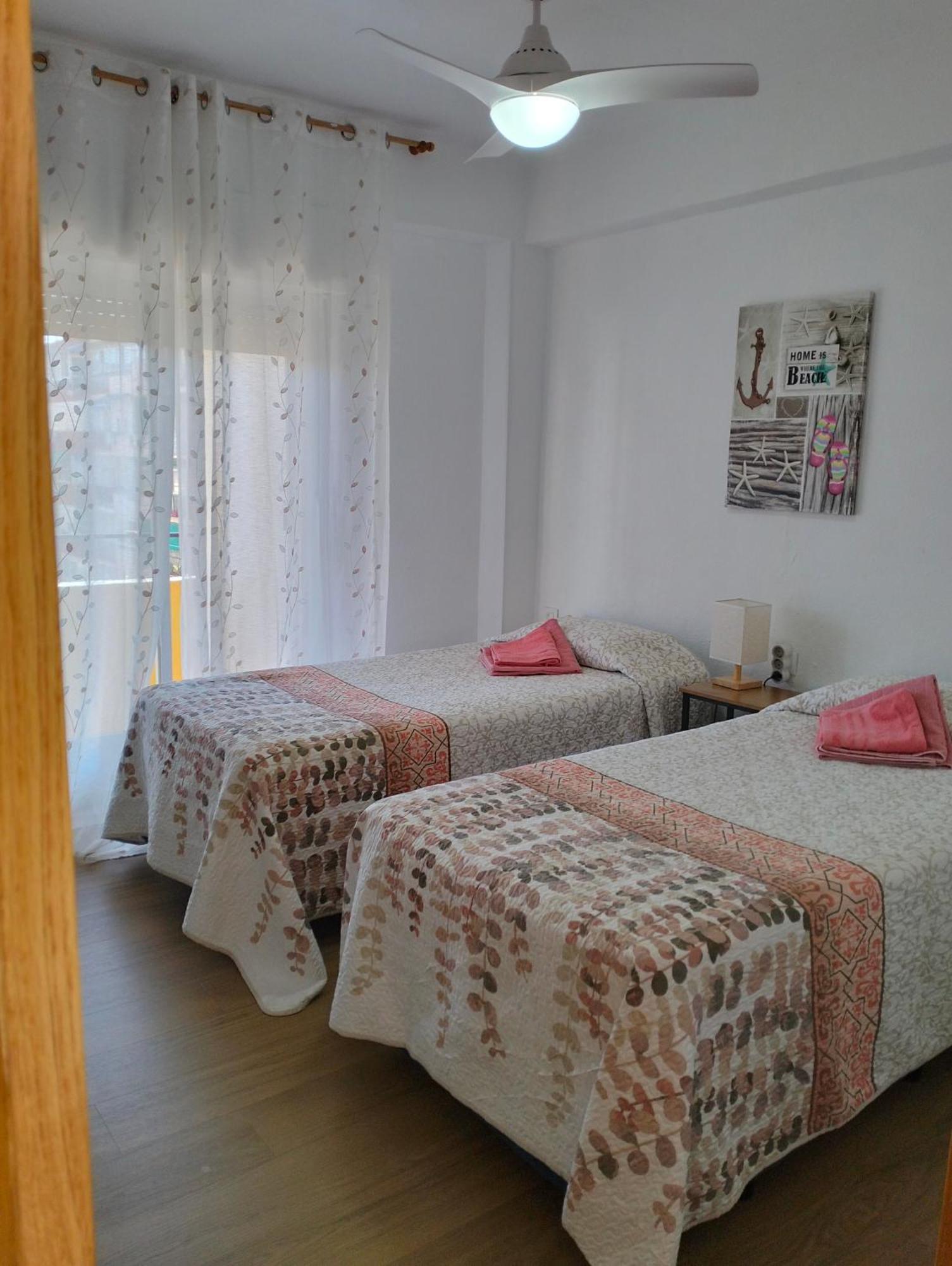Ricardo Hostal Apartamento 3 Habitaciones Аликанте Экстерьер фото